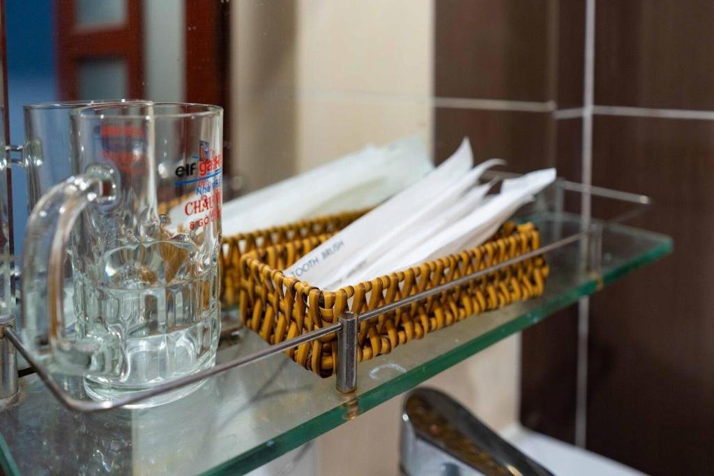 Tuan Viet Hotel Dinh Tien Hoang Ho Chi Minh City Exterior photo