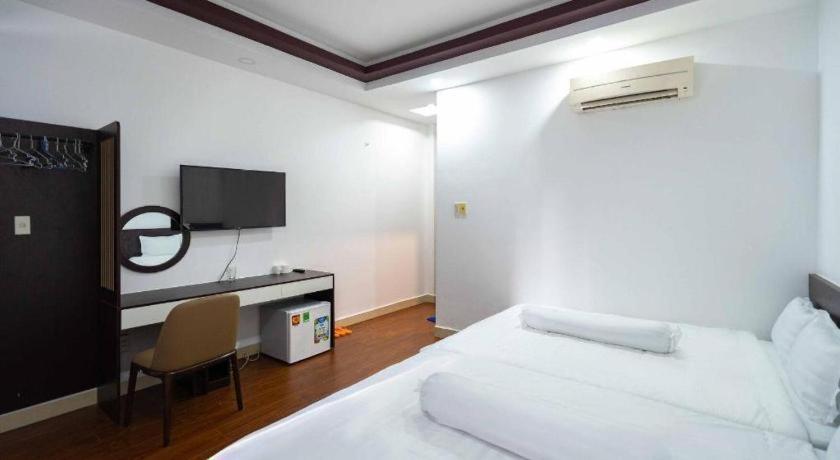 Tuan Viet Hotel Dinh Tien Hoang Ho Chi Minh City Exterior photo