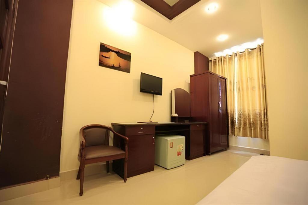 Tuan Viet Hotel Dinh Tien Hoang Ho Chi Minh City Exterior photo